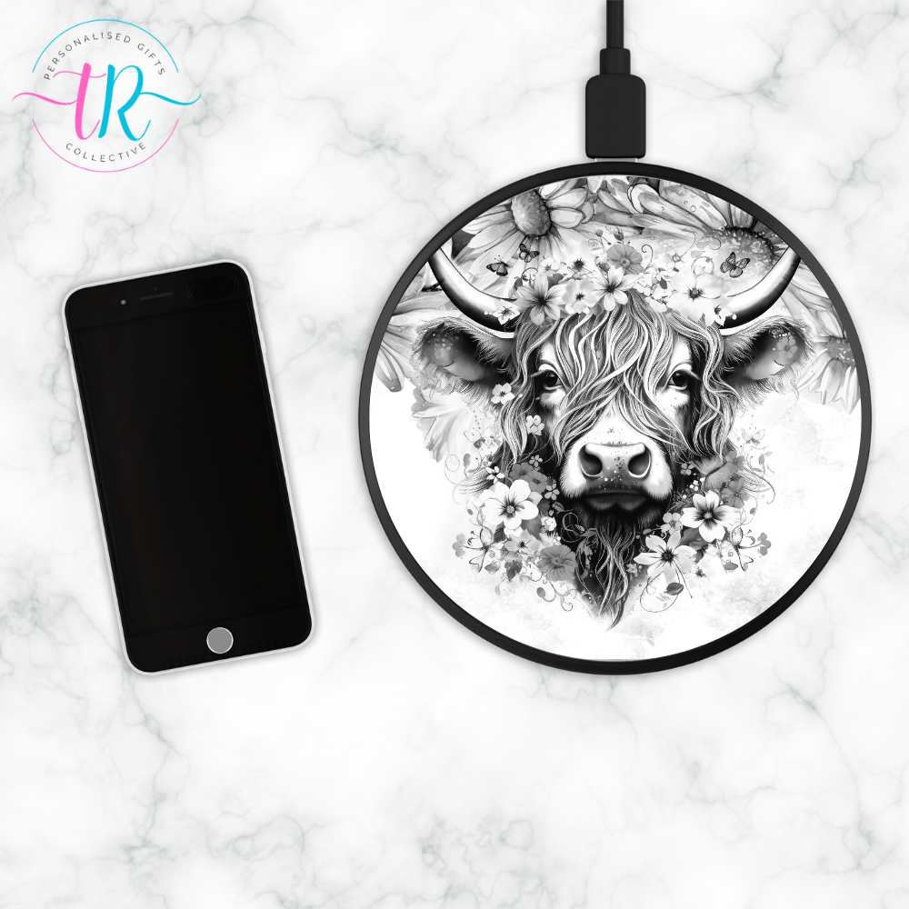 wireless-phone-charger-wireless-charging-wireless-charger-black-and-white-highland-TR-collective-front